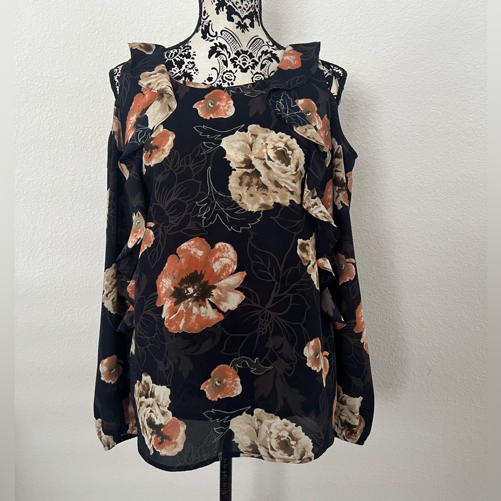 Pleione Floral Blouse with Ruffle Accents small